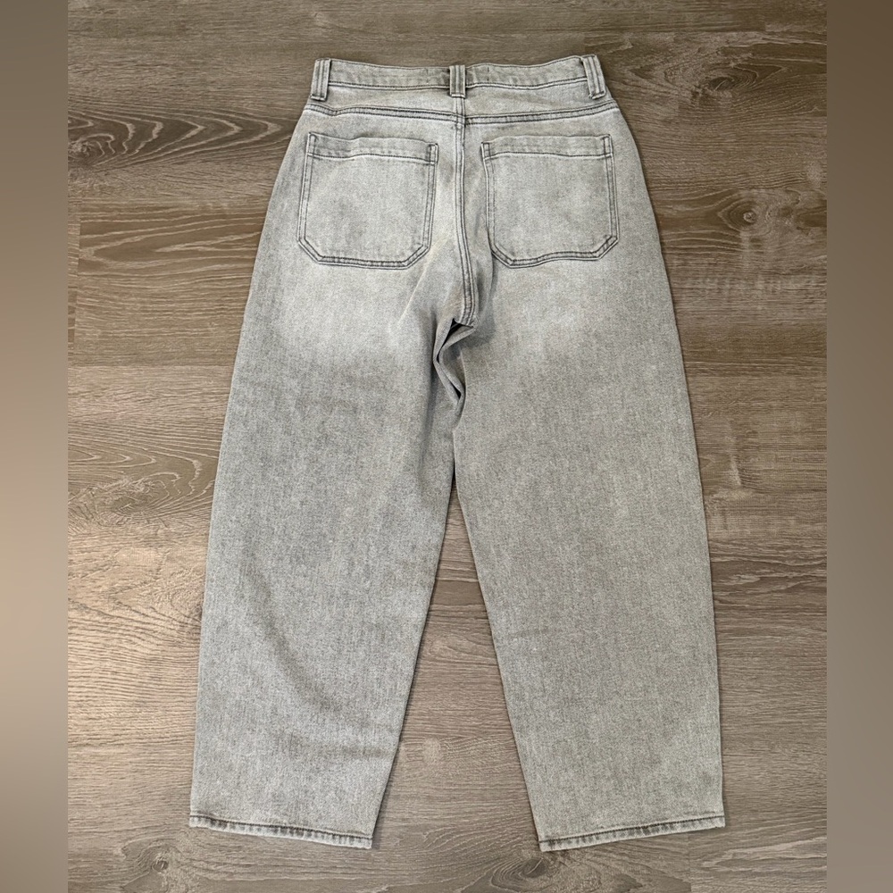 NWT Hollister skater baggy jeans - Picture 4 of 4
